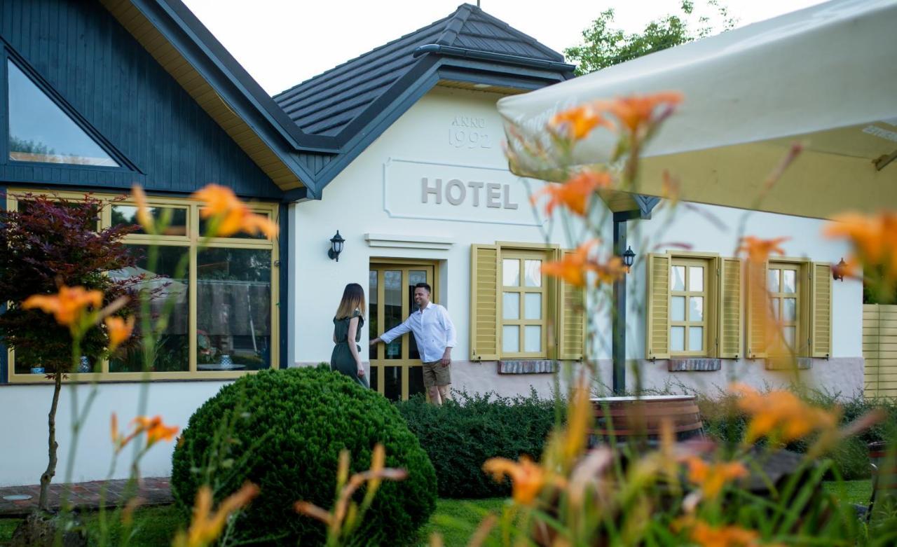 Hotel Vineyard Inn - Szoloskert Nagykanizsa Exterior photo